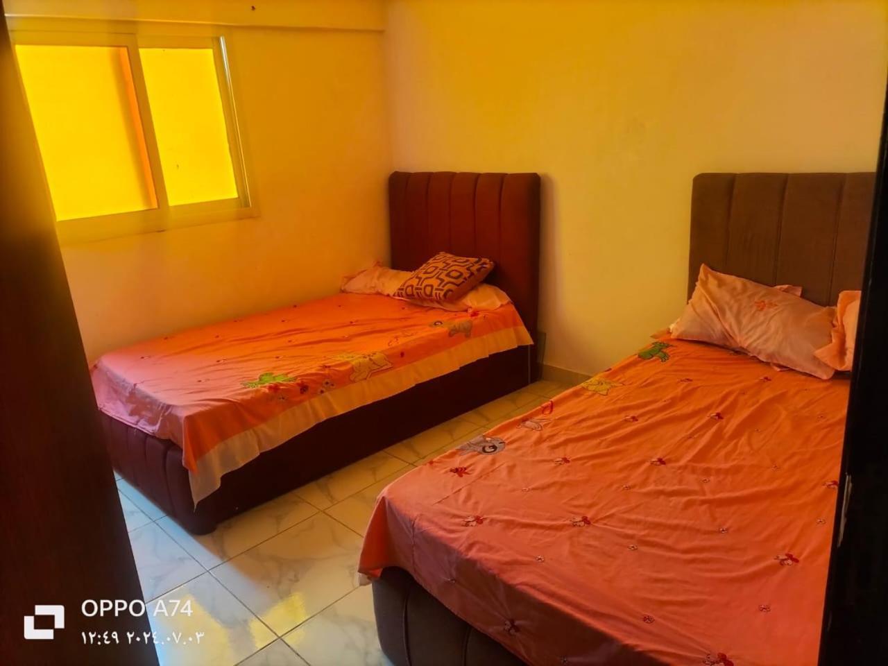 Flores Casas De Playa Alessandria Esterno foto